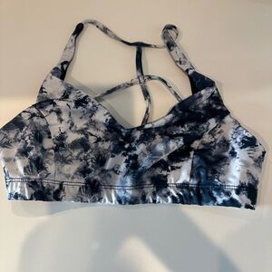 Onzie Women's Tie-Dye Sports Bra